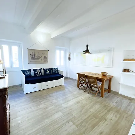 아파트 La Goletta - Argonautivacanze *